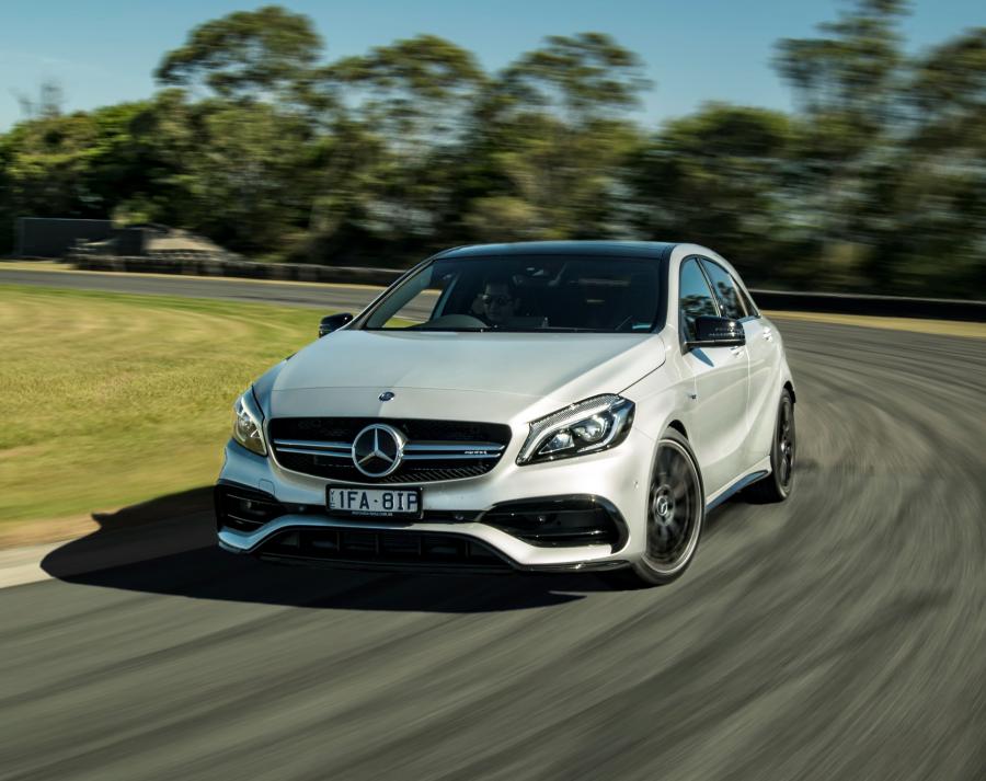  Mercedes-AMG A45 4Matic 2016 года  (AU) (фото 26 из 30)